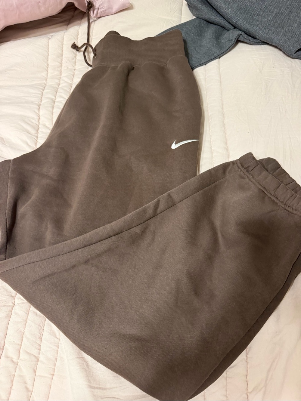 Women’s Nike Brown Sweatpants with White Swoosh